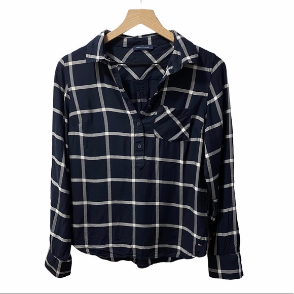 Tommy Hilfiger Tops - Tommy Hilfiger Navy White Plaid Pullover Top